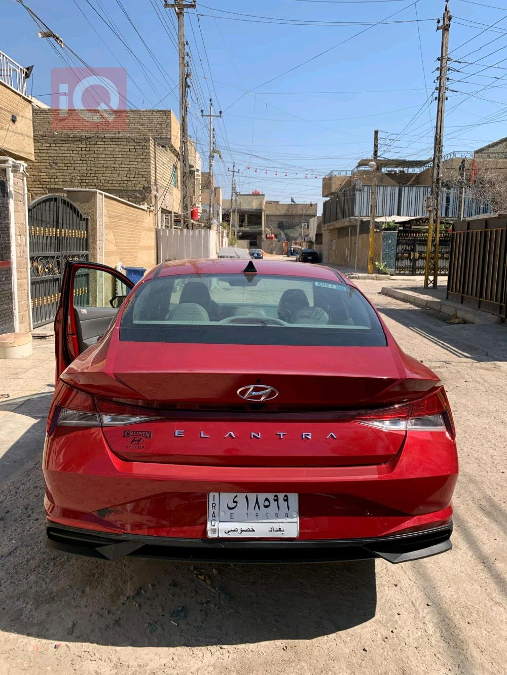 هیوندای ئەلەنترا